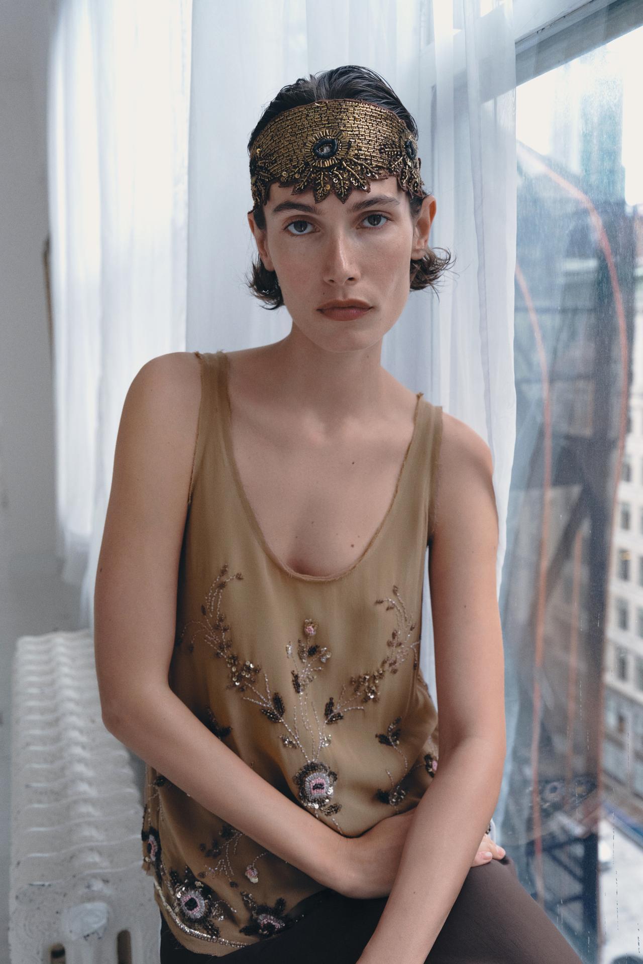 LACE AND EMBROIDERED BANDANA — Brown
