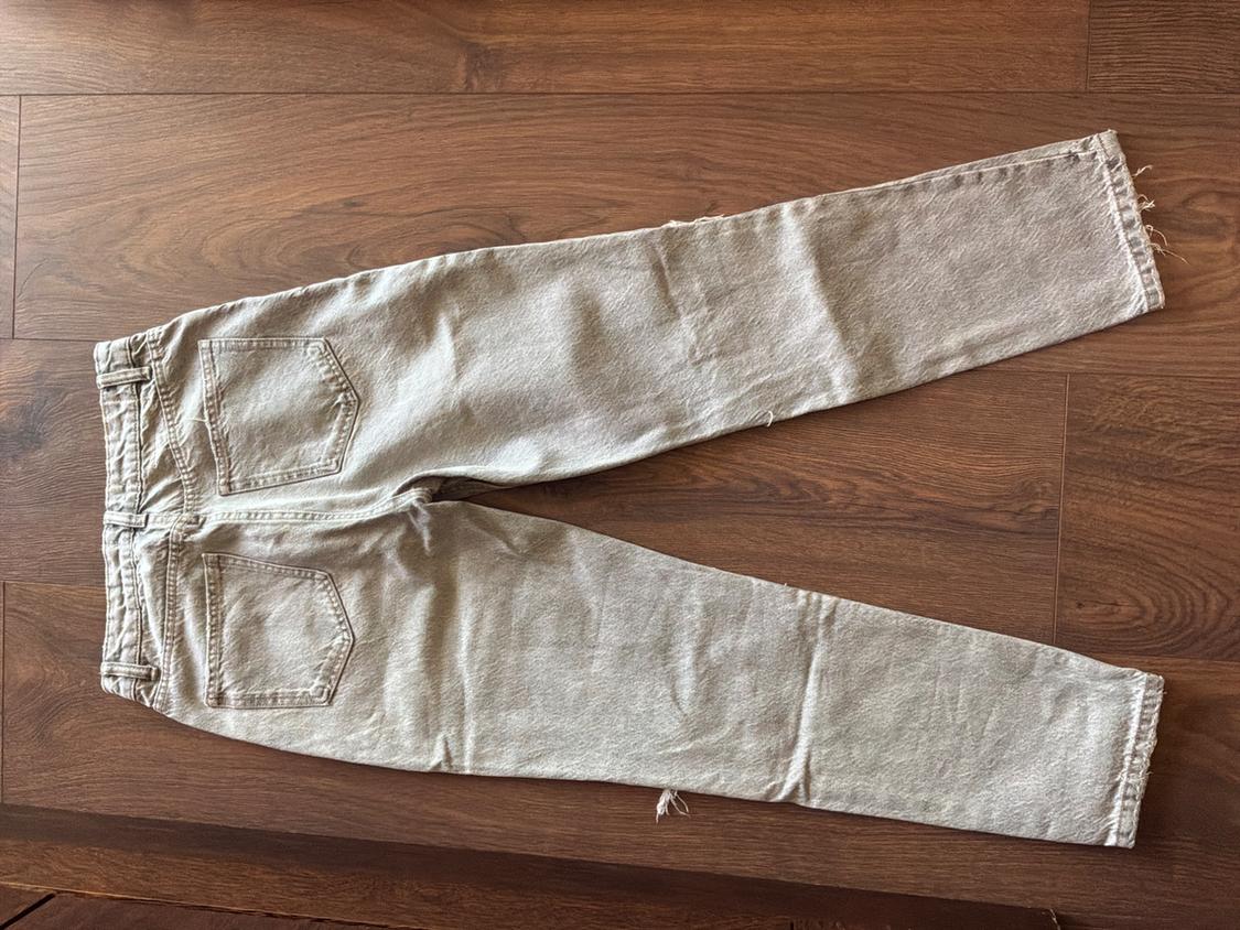 ΤΖΙΝ TRF MOM FIT ΜΕ ΣΚΙΣΙΜΑΤΑ - Image 3