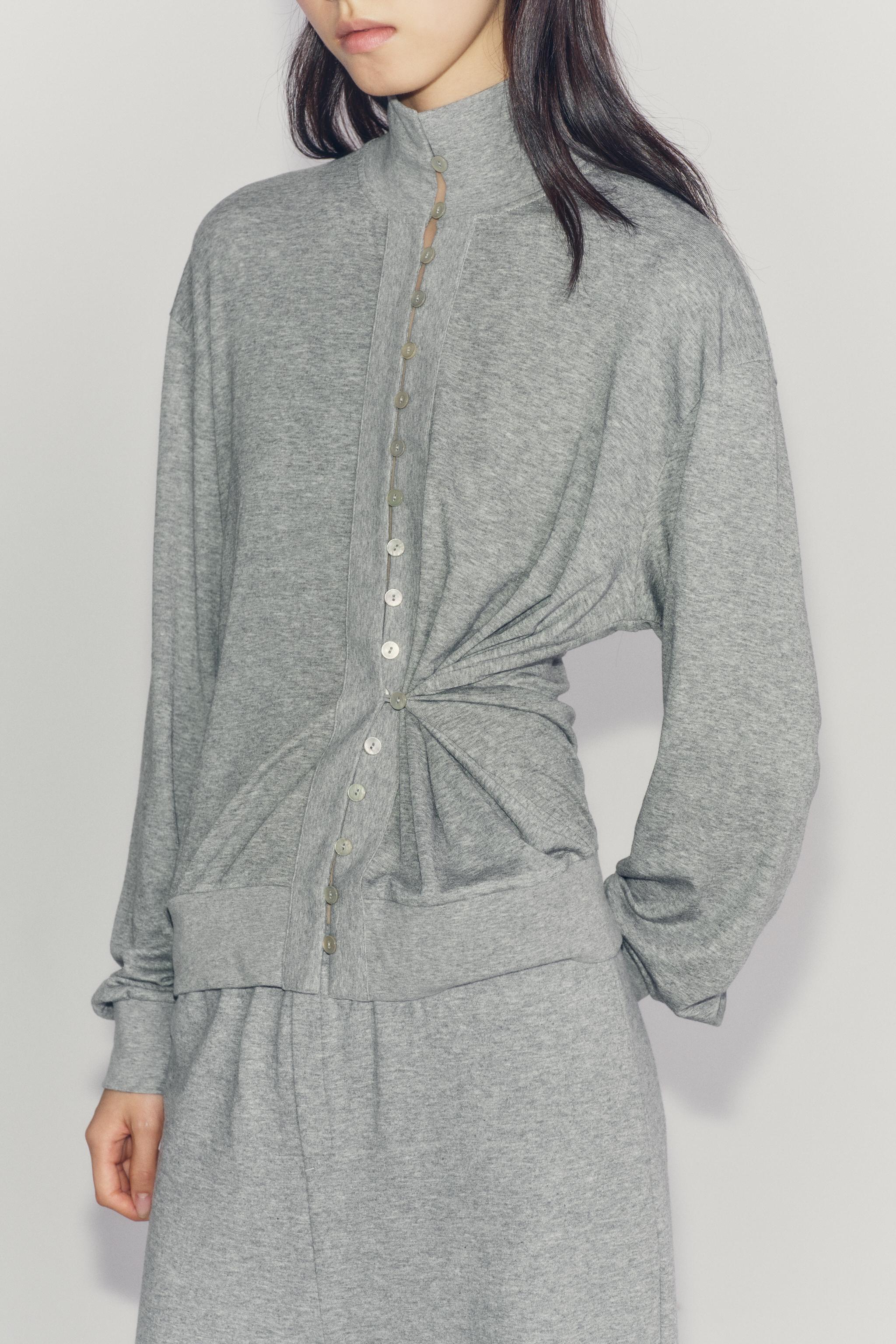 FLOWY BUTTONED JACKET — Gray