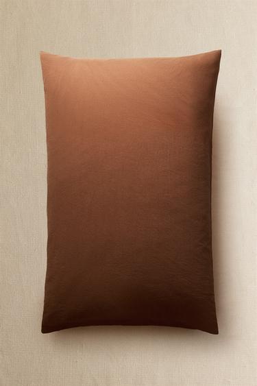 CHILDREN'S DYED PILLOWCASE - Brick by Zara