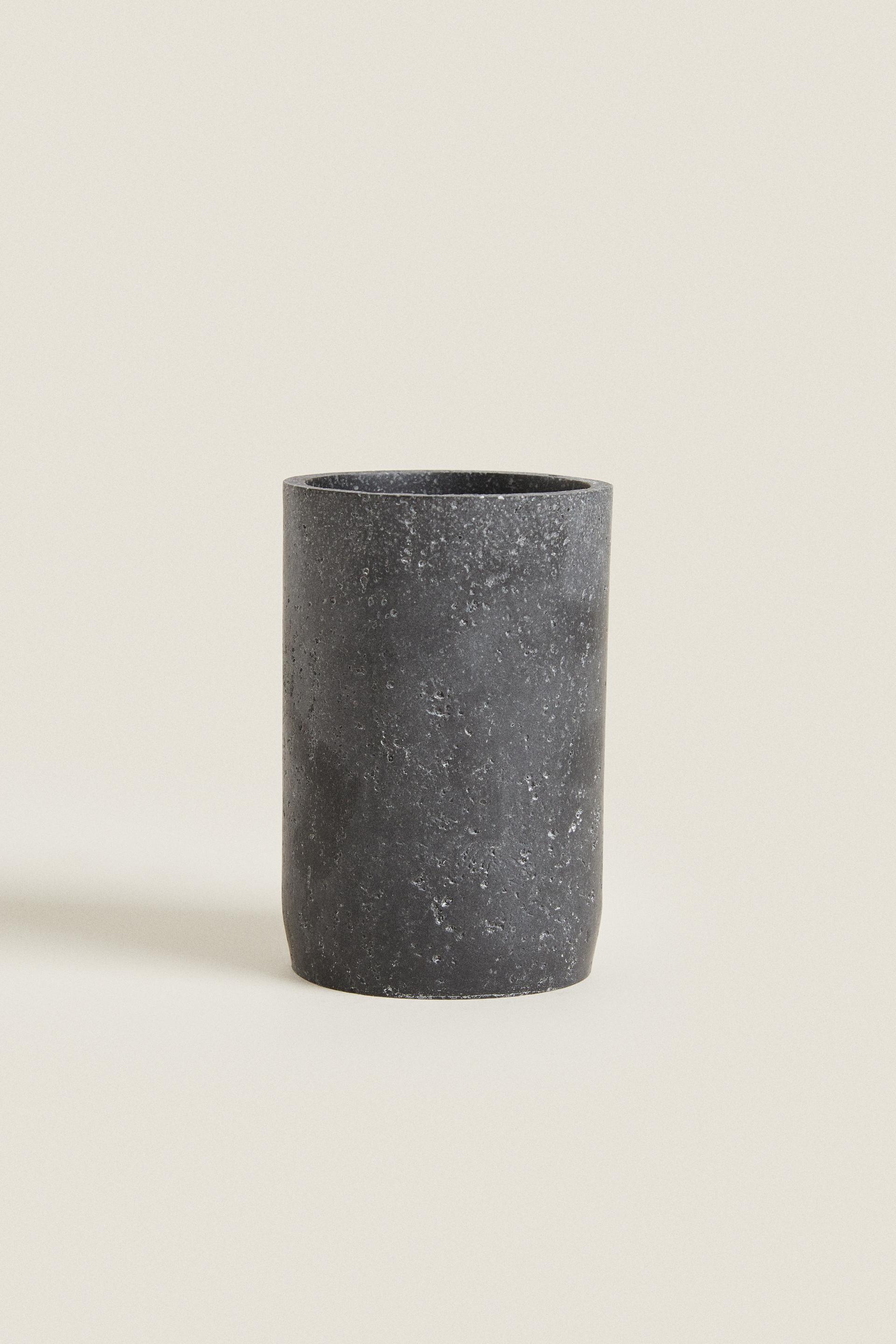 STONE RESIN TOOTHBRUSH HOLDER Black ZARA United Kingdom