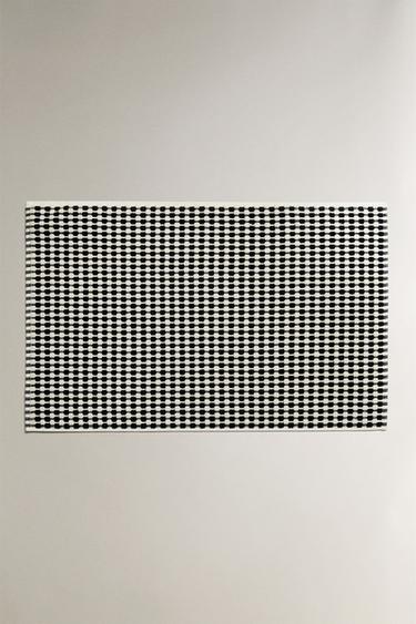 TEXTURED WAFFLE BATH MAT - Black by Zara - Image 0
