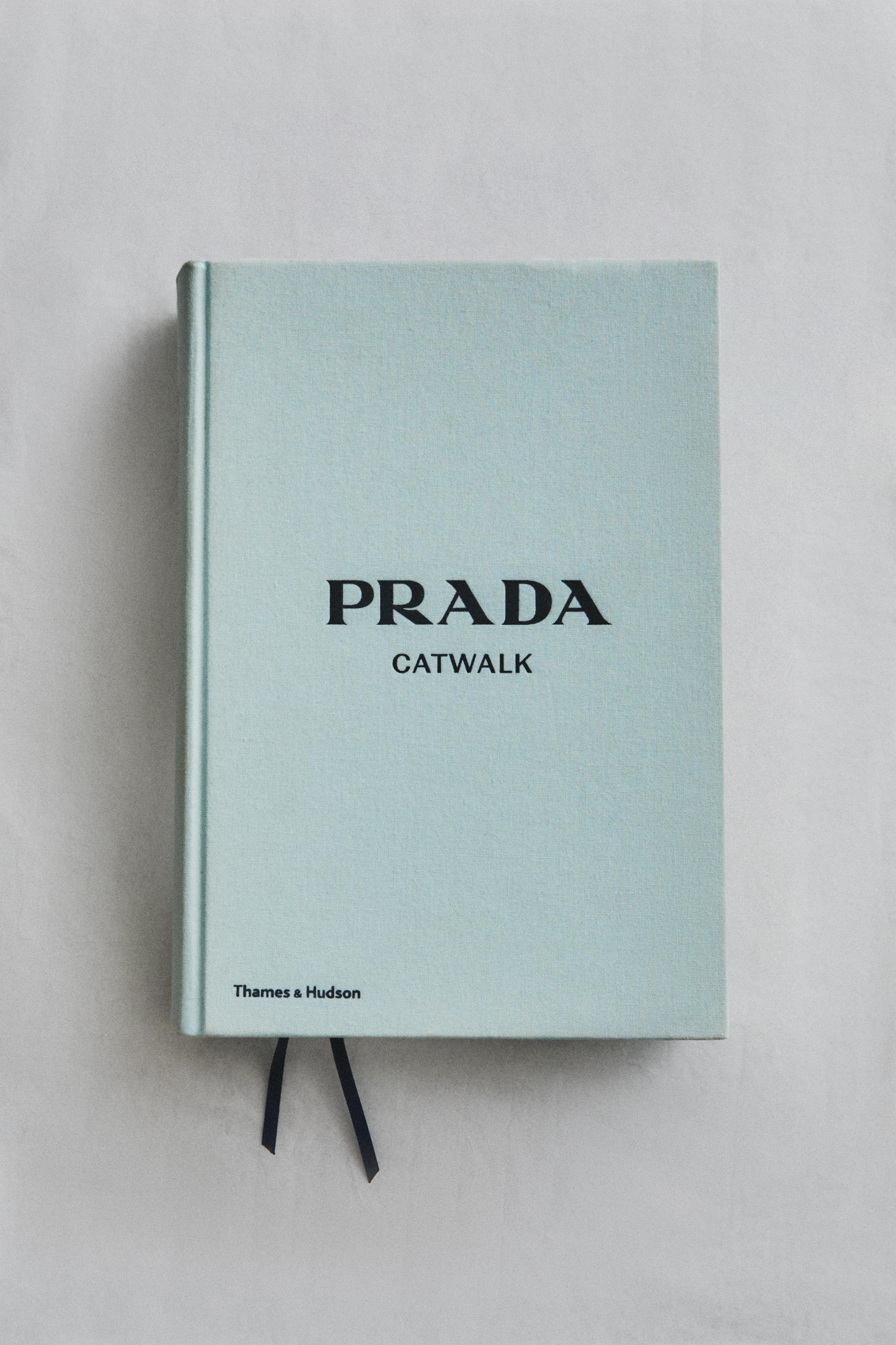 PRADA CATWALK BOOK (ENGLISH) - Light blue | ZARA United States