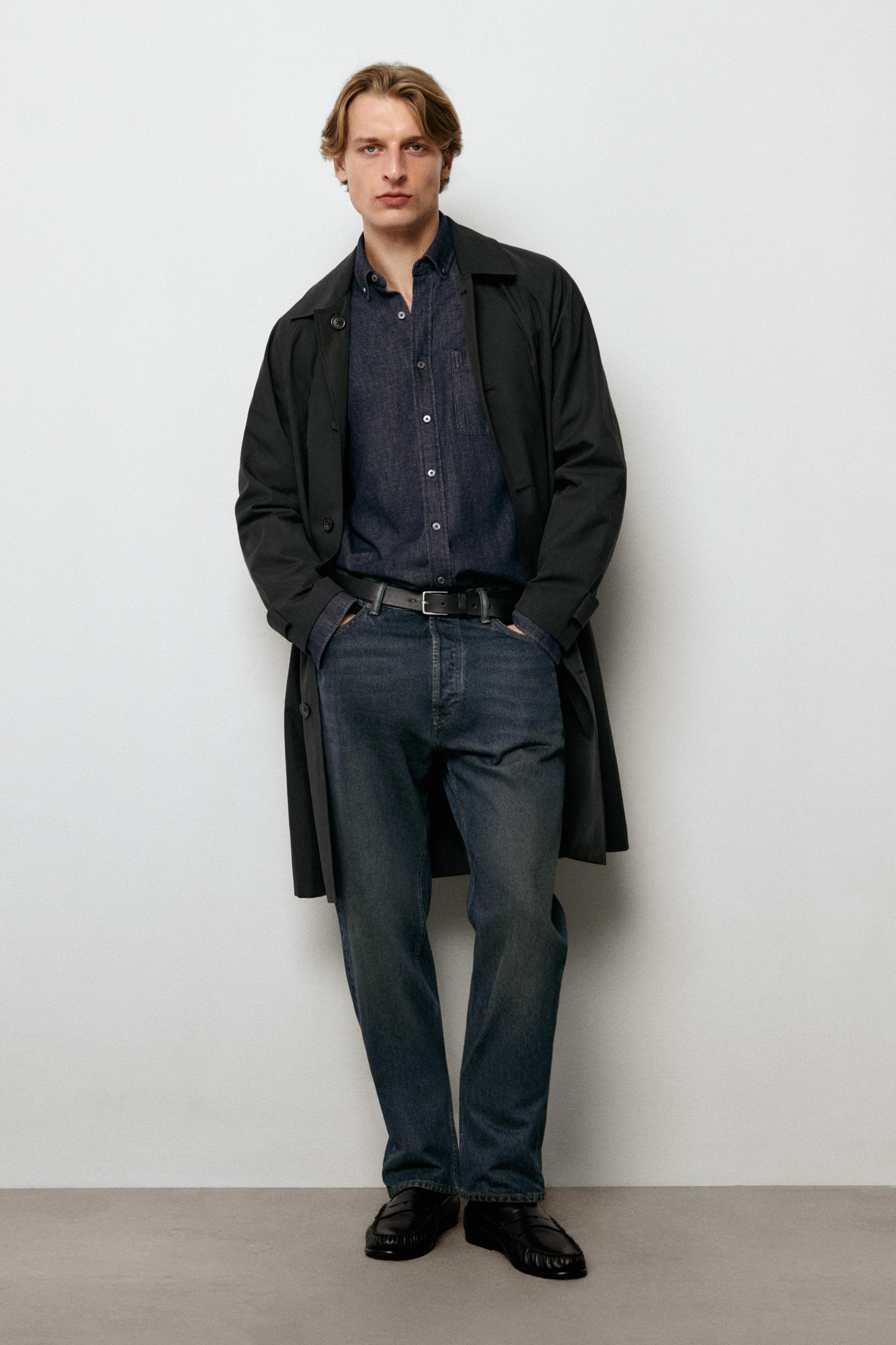 Straight-leg jeans