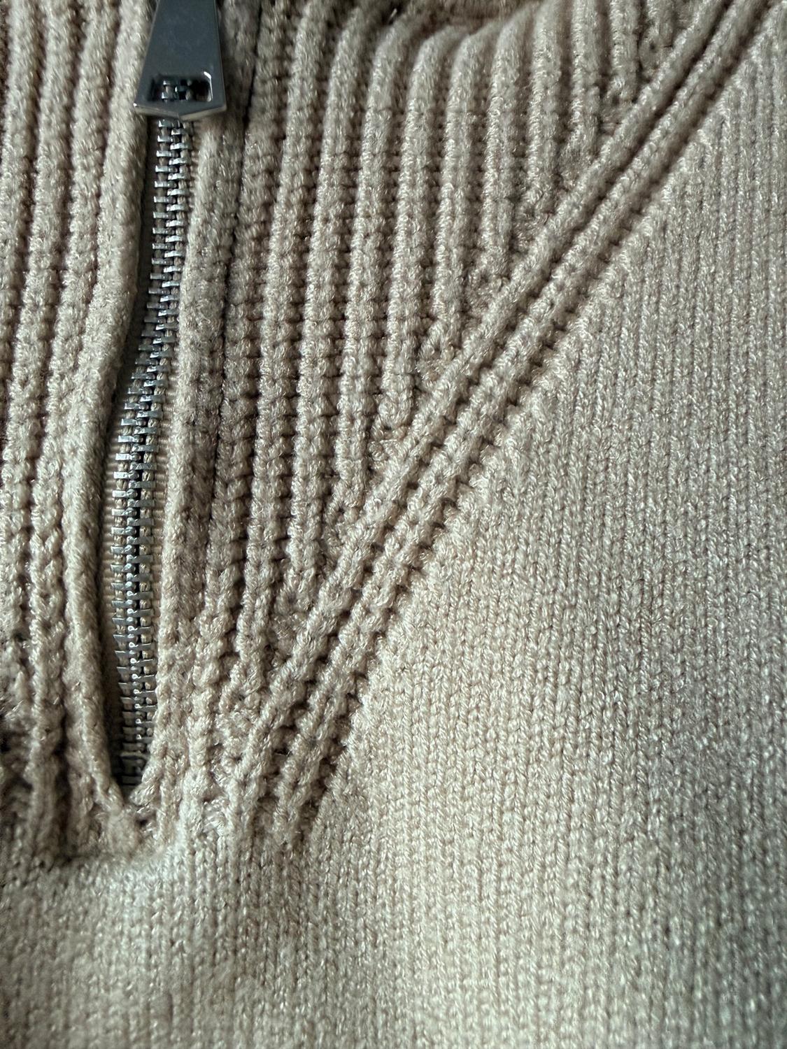 KNIT SWEATER WITH HOOD - Image 2