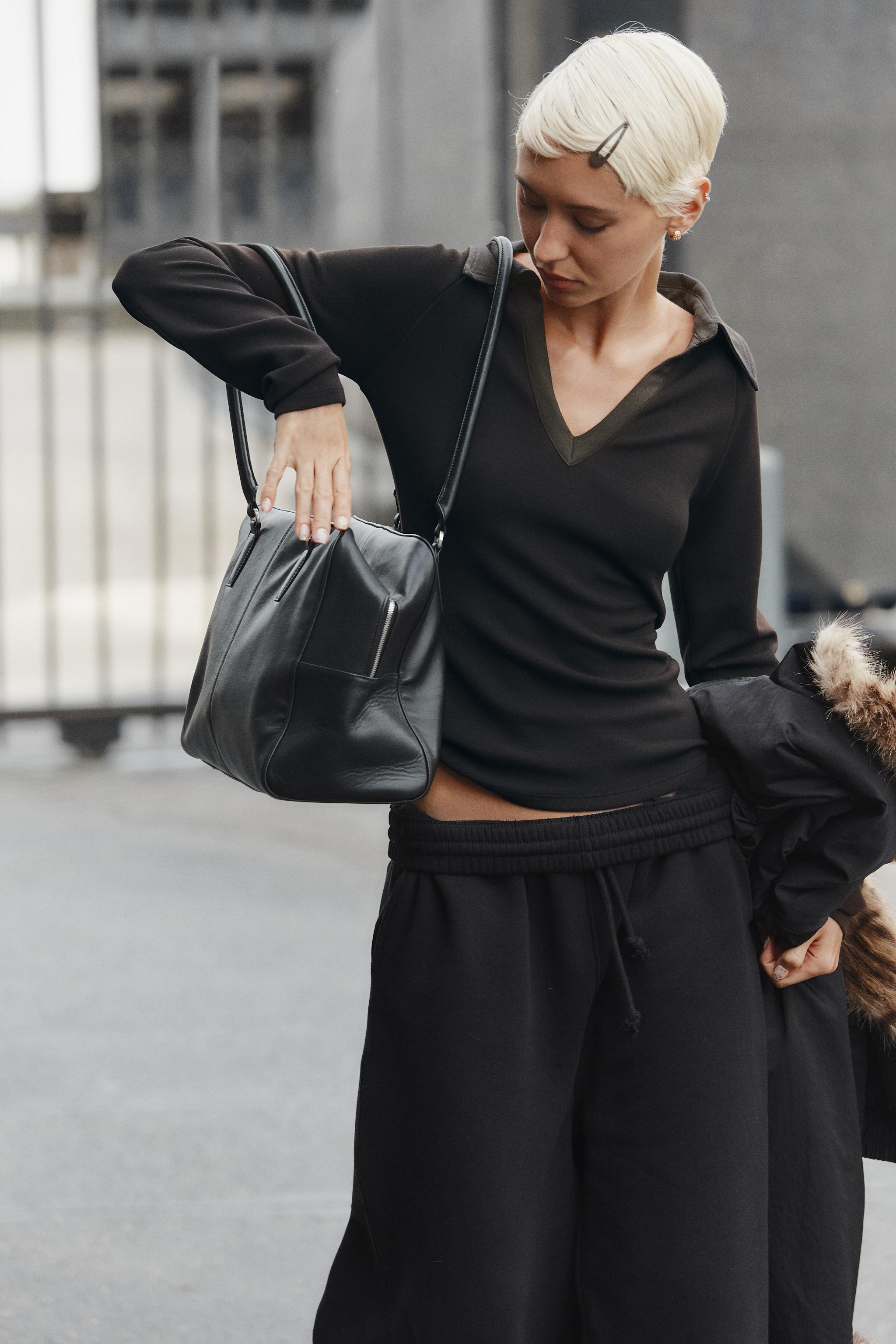 Contrast Collar T-Shirt by Zara