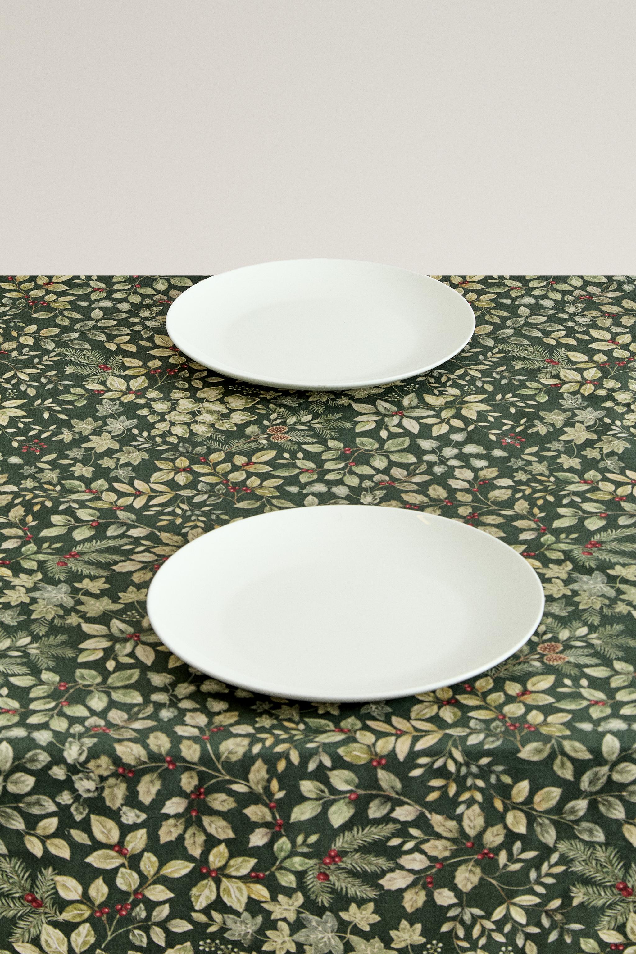 RESIN COTTON LEAF CHRISTMAS TABLECLOTH