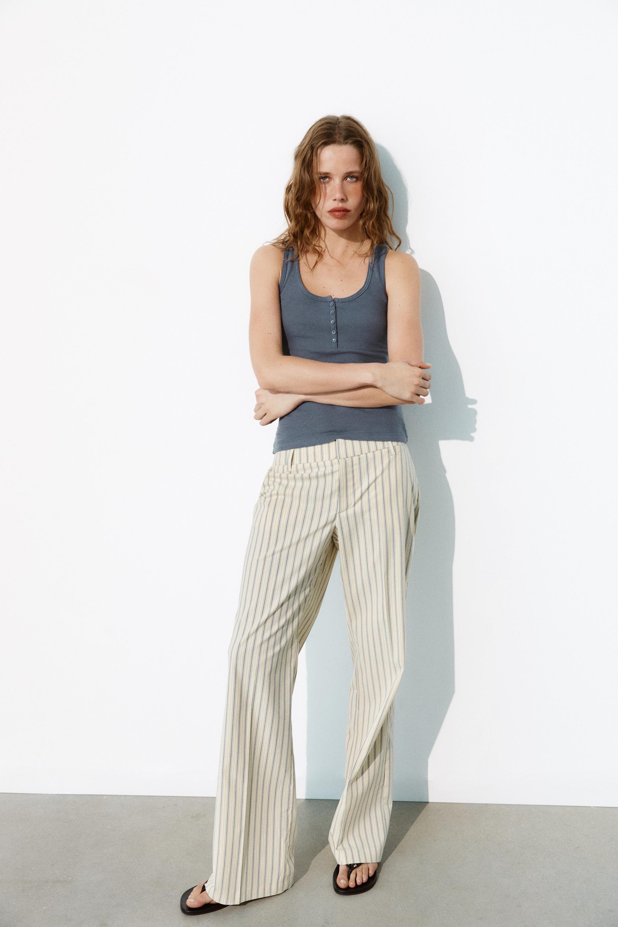 LOW-RISE STRIPED STRAIGHT-LEG TROUSERS — Light yellow