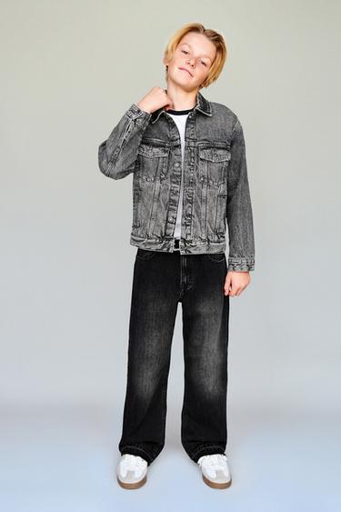 FLARE JEANS WITH FRAYED HEM - Black by Zara