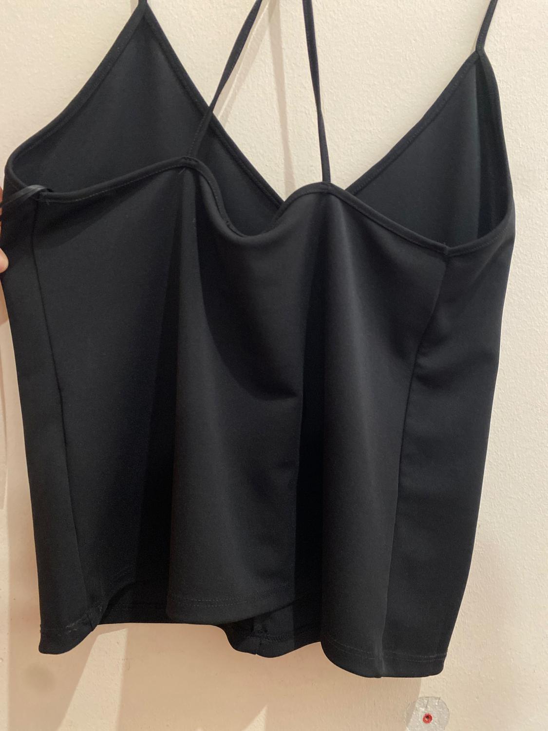 TOP WITH CRISS-CROSS STRAPS - Image 4
