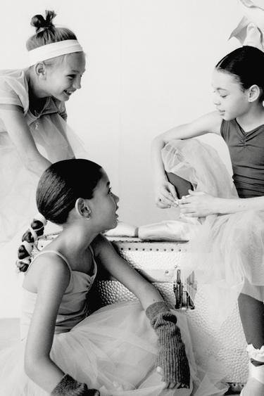 LOOK - Dark coral by Zara