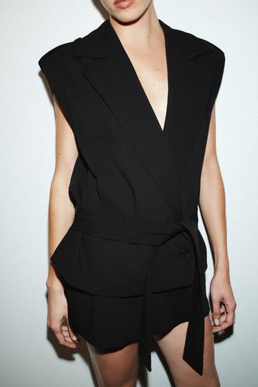 Zara SHOULDER PAD BELTED VEST - Black