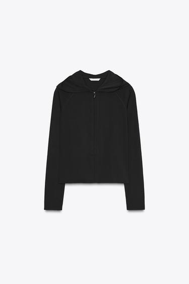 سويت شيرت بولي أميد - أسود الخاص بـ Zara