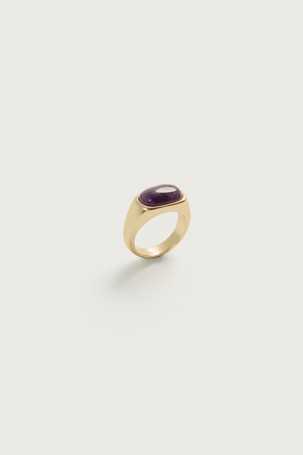 STONE SIGNET RING — Golden