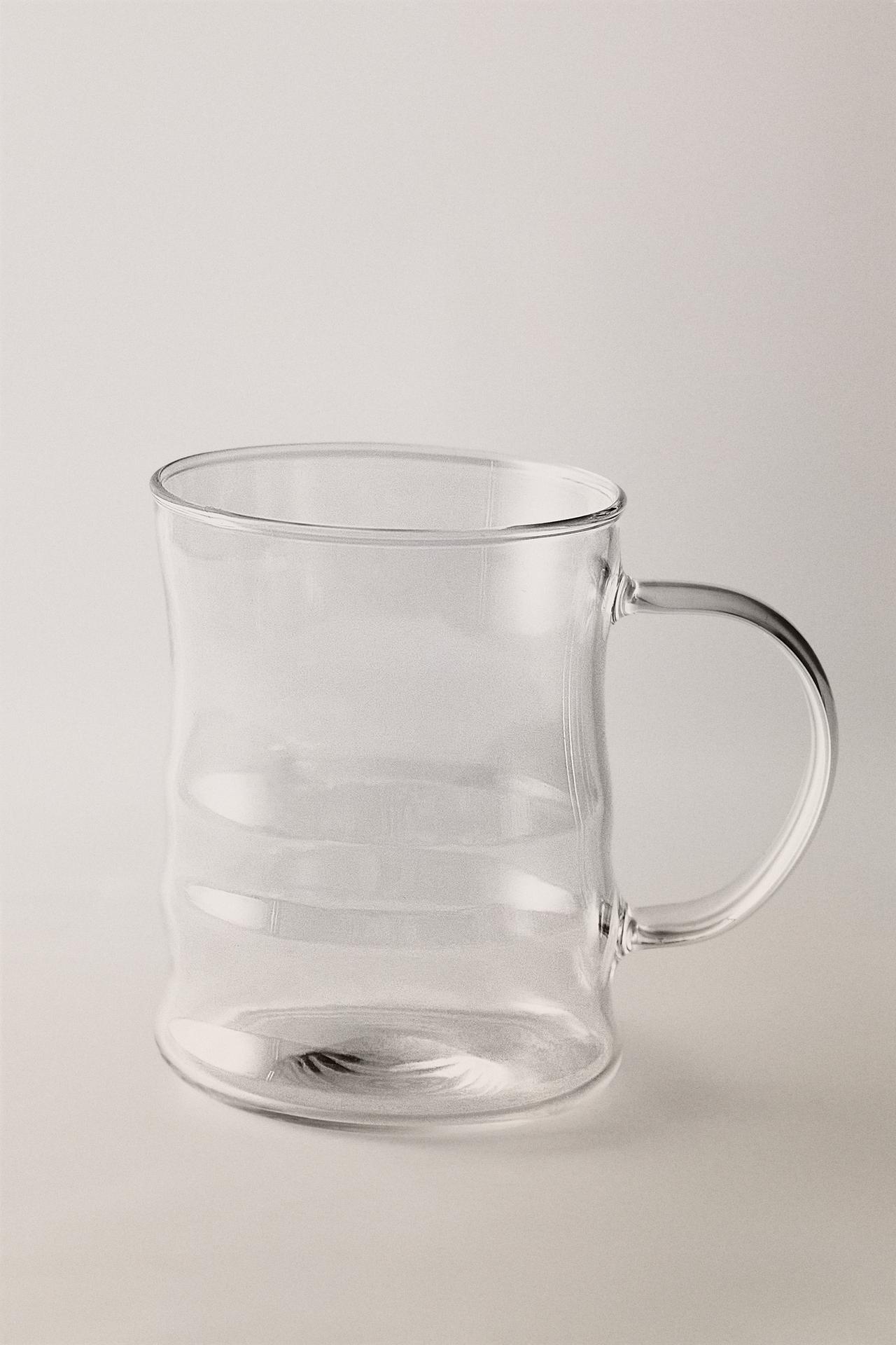EMBOSSED BOROSILICATE GLASS MUG — Transparent