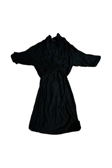 ROBE COURTE ZARA NOIRE