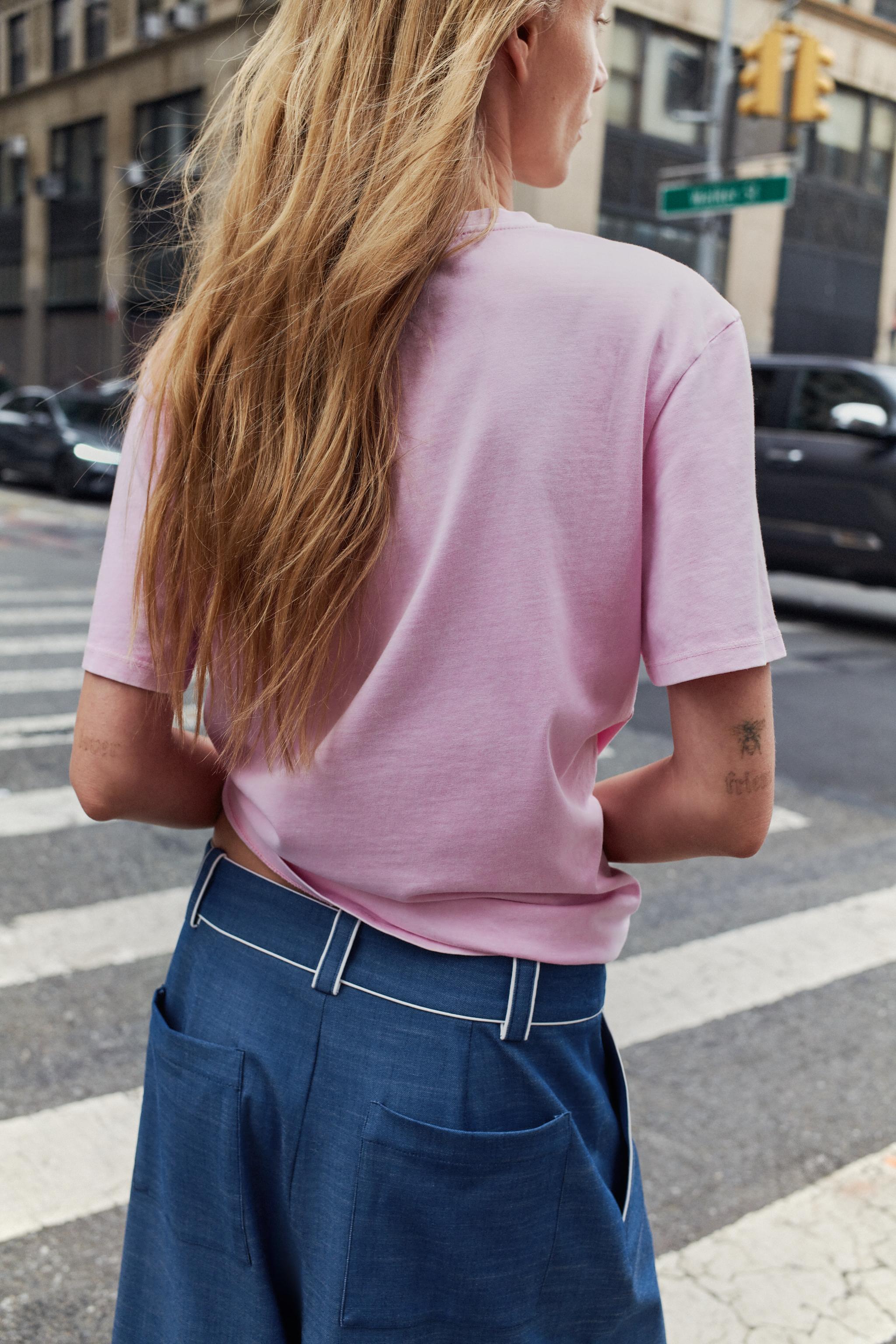 Женские футболки Zara WASHED EFFECT JEWELED T-SHIRT — фото 4