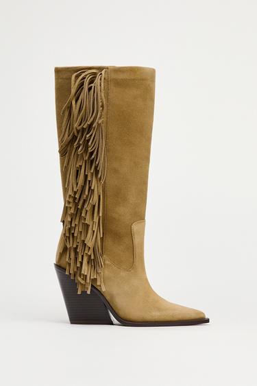 FRINGED SPLIT SUEDE BOOTS - Dark tan by Zara