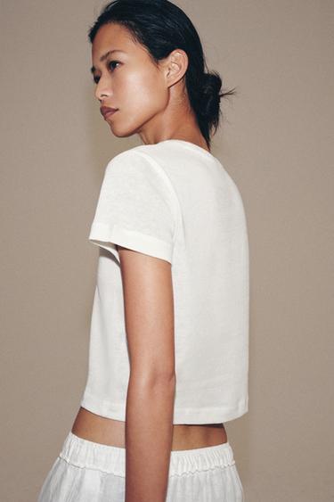 T-SHIRT RUSTIQUE À MANCHES COURTES - Blanc de Zara - Image 1