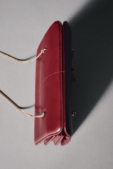 BORSA A SPALLA IN PELLE - Rosso di Zara
