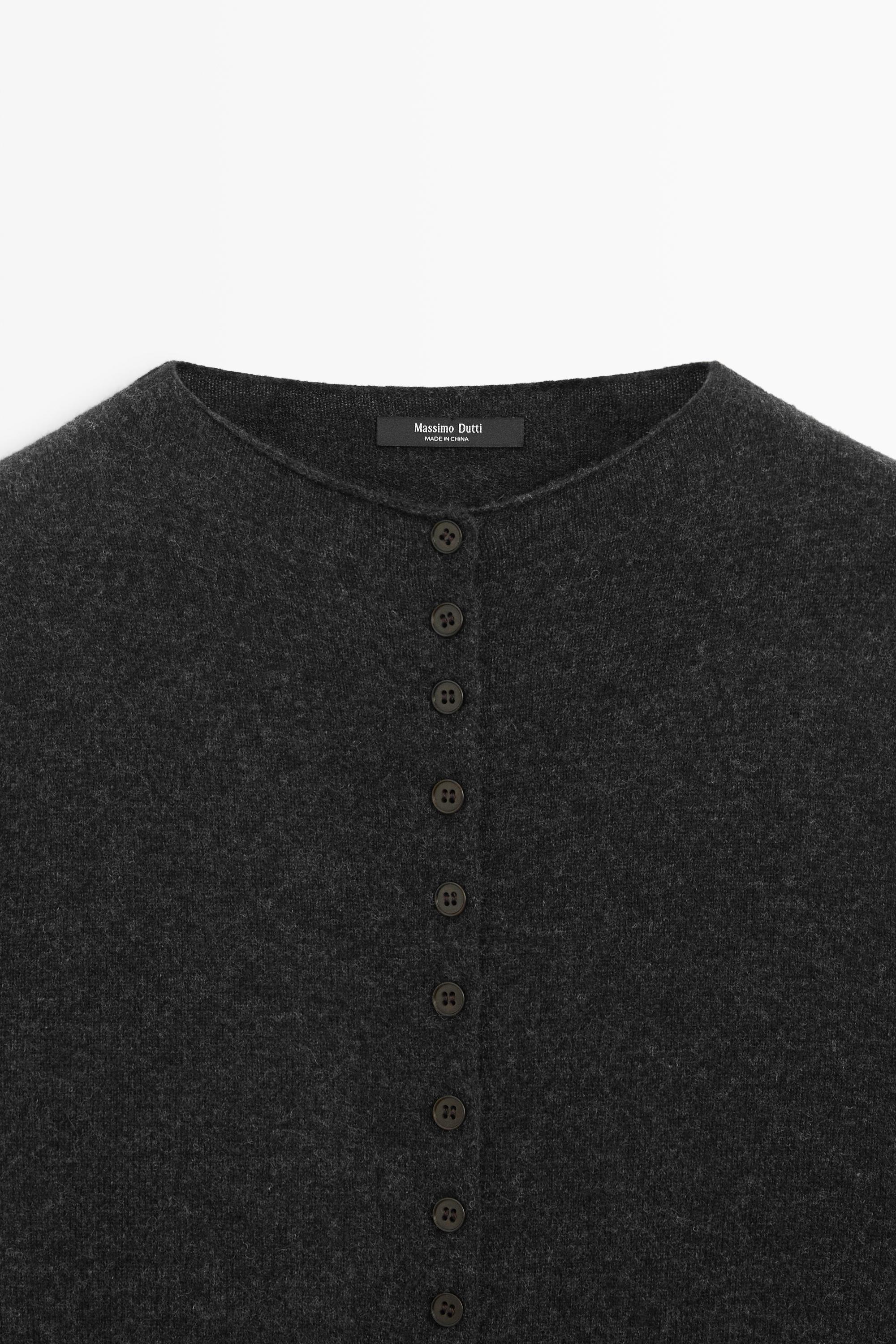 Cardigan en maille de laine mélangée à boutons