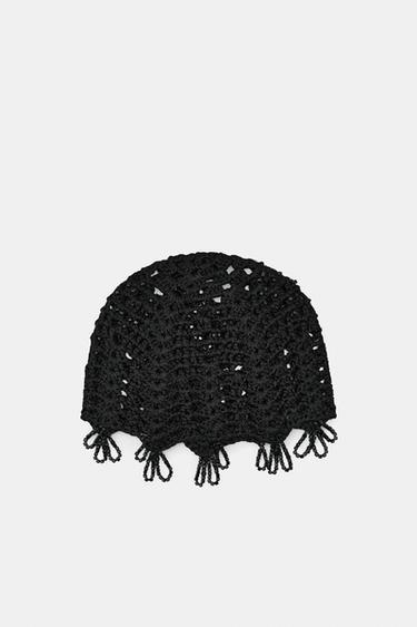 Zara CROCHET SKULLCAP WITH BEADS - Black