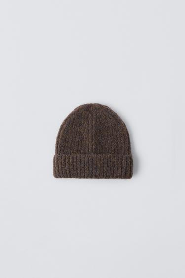 KNIT BEANIE - Brown by Zara