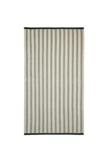 VELOUR BEACH TOWEL WITH CONTRAST STRIPES - Grey green by Zara