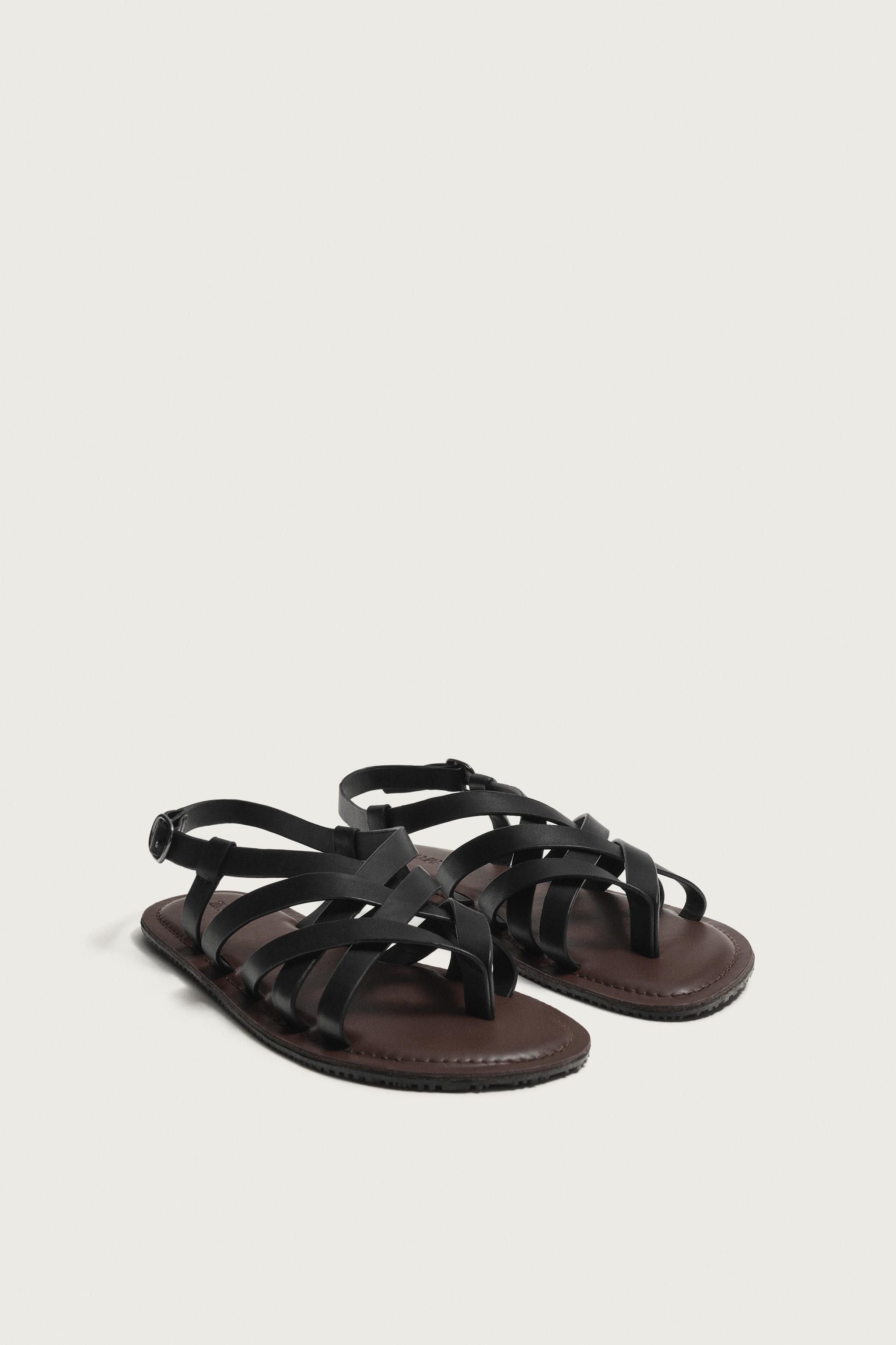 LEATHER STRAPPY SANDALS — Black