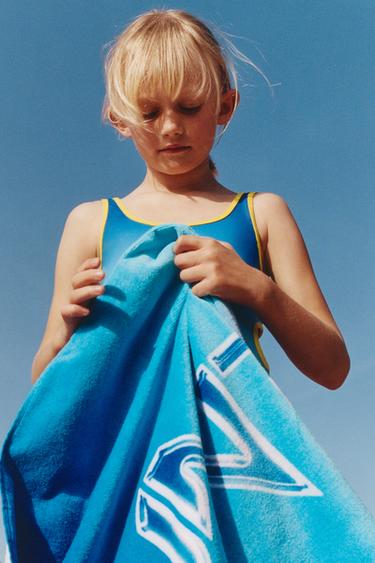 Zara PEŠKIR KPOP DEMON HUNTERS™ NETFLIX © – Plava