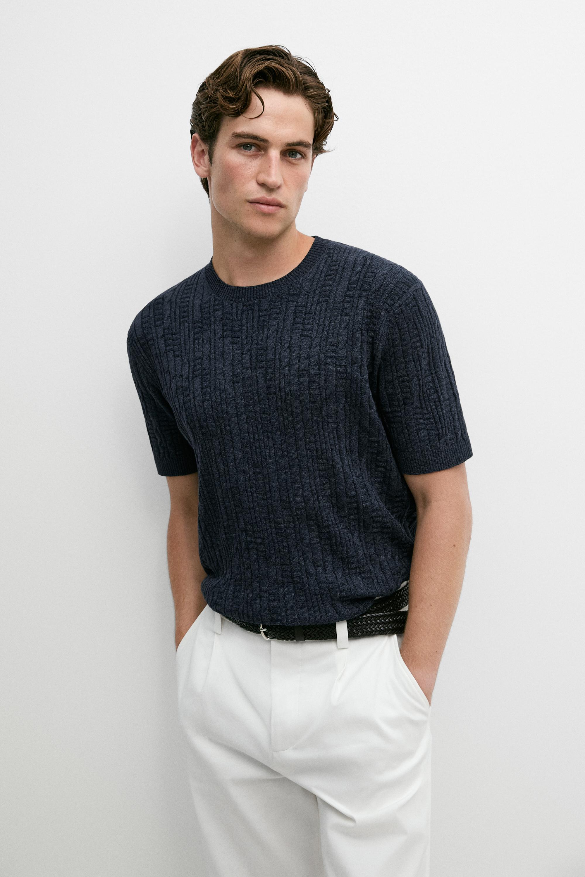Cotton blend knit sweater — Navy blue