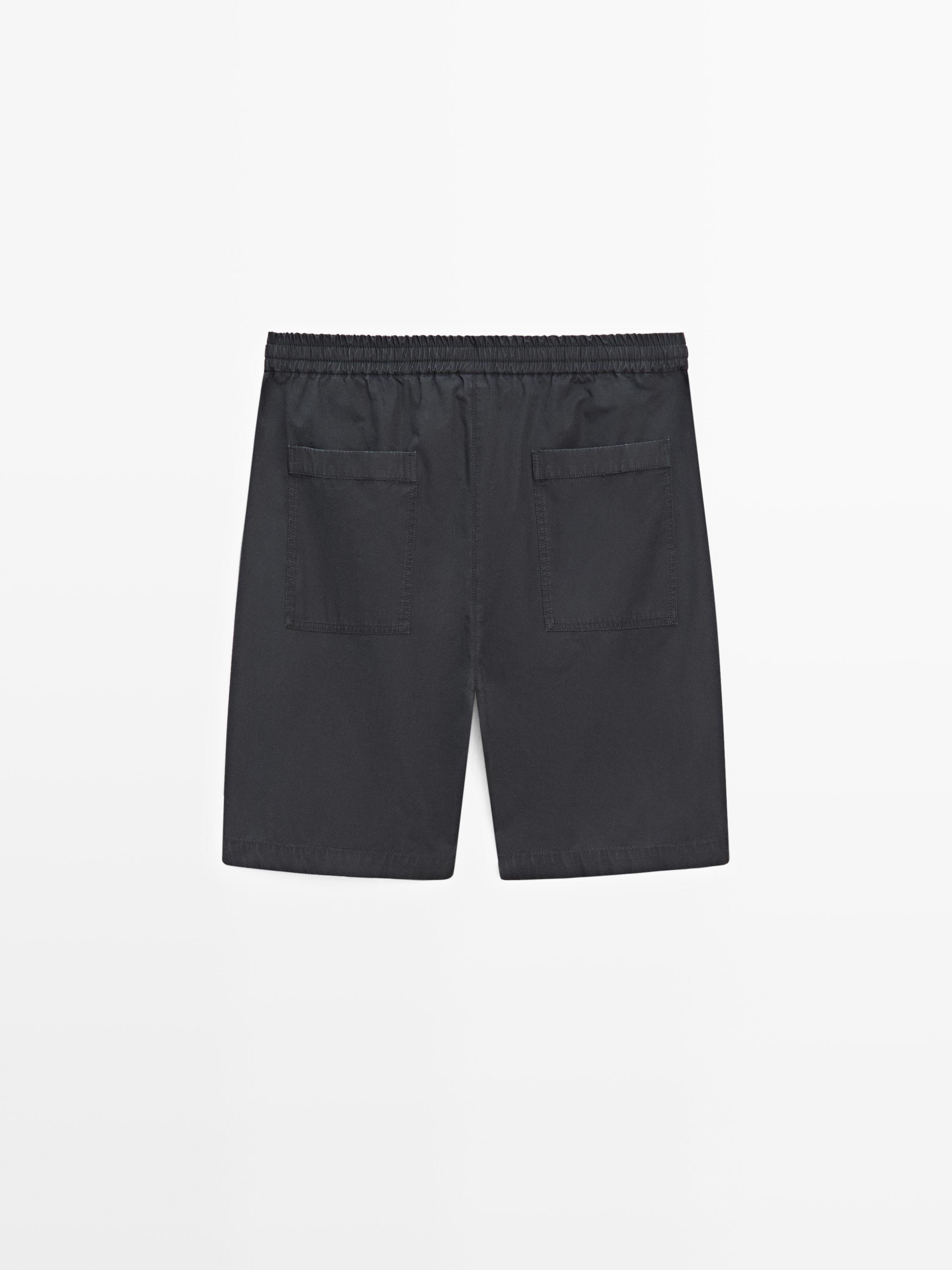 100% cotton jogger fit Bermuda shorts