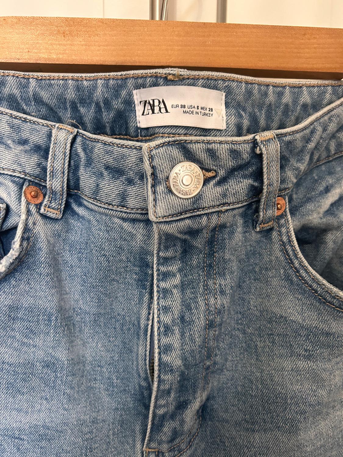SLIM FIT HI-RISE JEANS WITH RIPS - Image 2