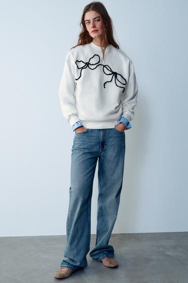 EMBROIDERED BOW SWEATSHIRT — Oyster-white 2