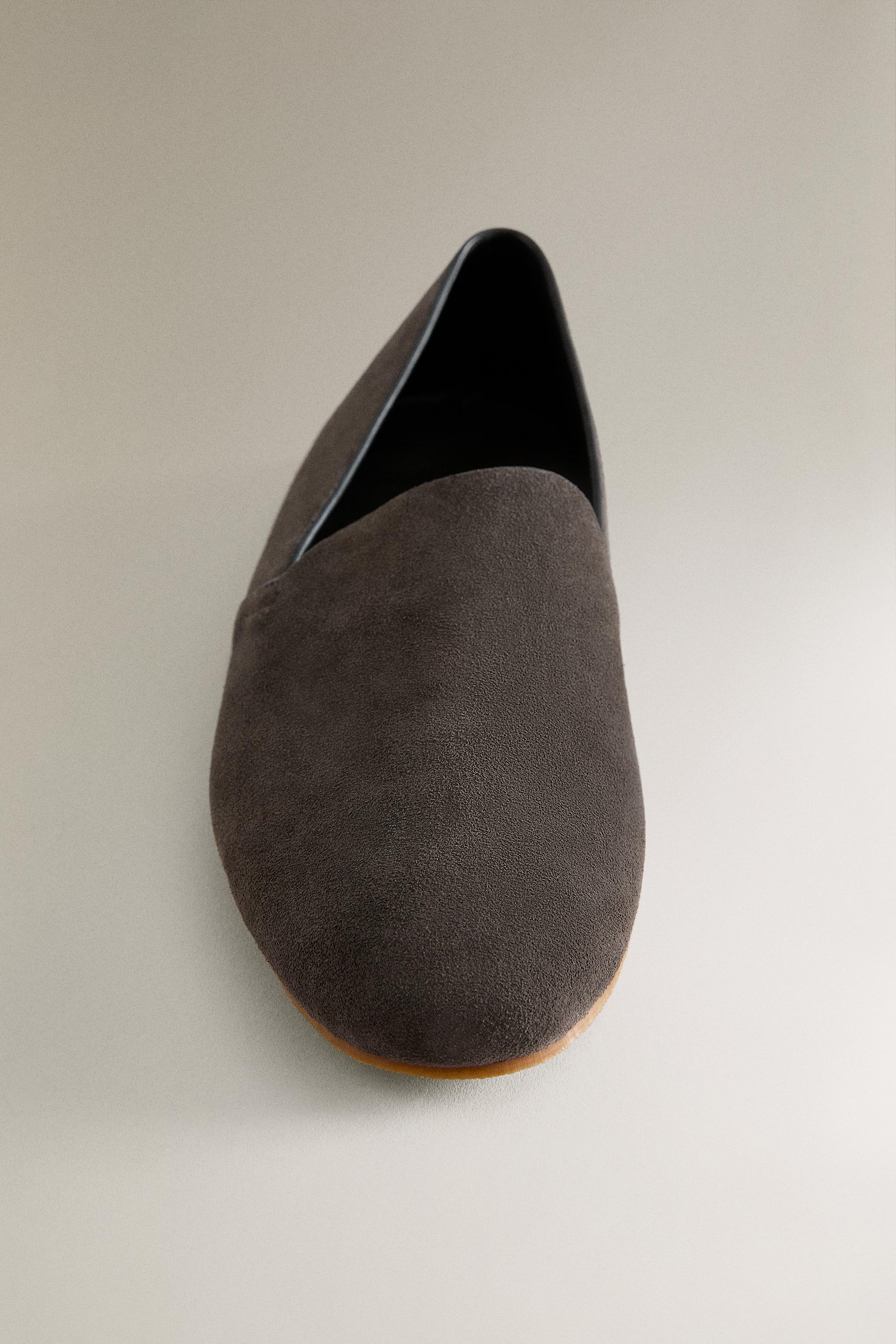 LEATHER MOROCCAN SLIPPERS