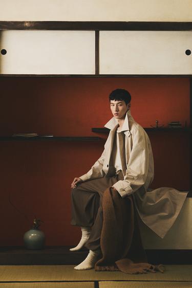 RELAXED FIT TRENCH COAT - Beige by Zara