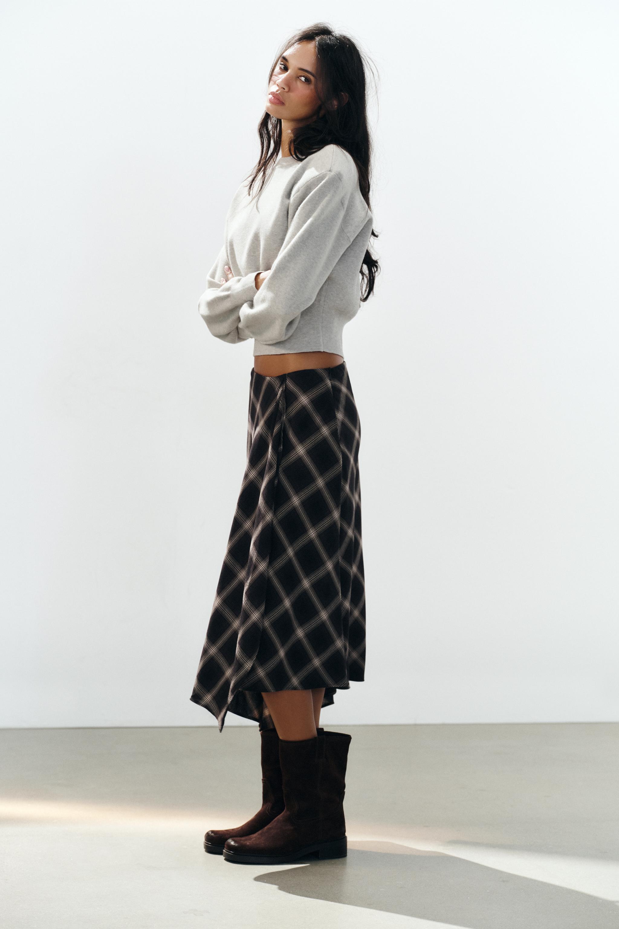 Asymmetric Check Skirt With Slit by Zara
