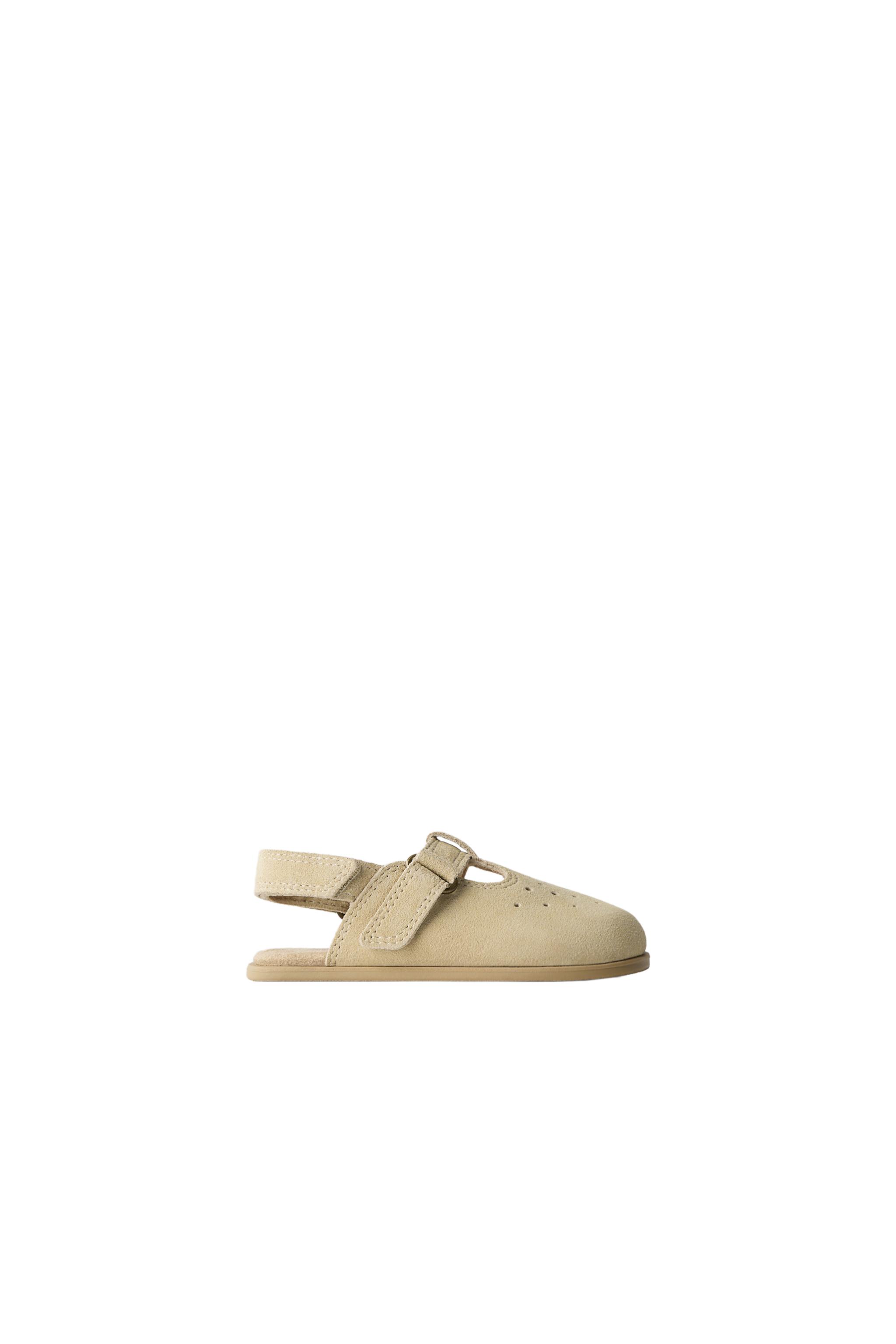 BAREFOOT LEATHER CLOGS — Sandy Brown