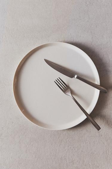 PORCELAIN DINNER PLATE - White by Zara - Image 5