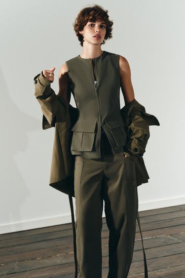 TOP EN COTON ÉLASTIQUE À POCHES - Kaki foncé de Zara - Image 1