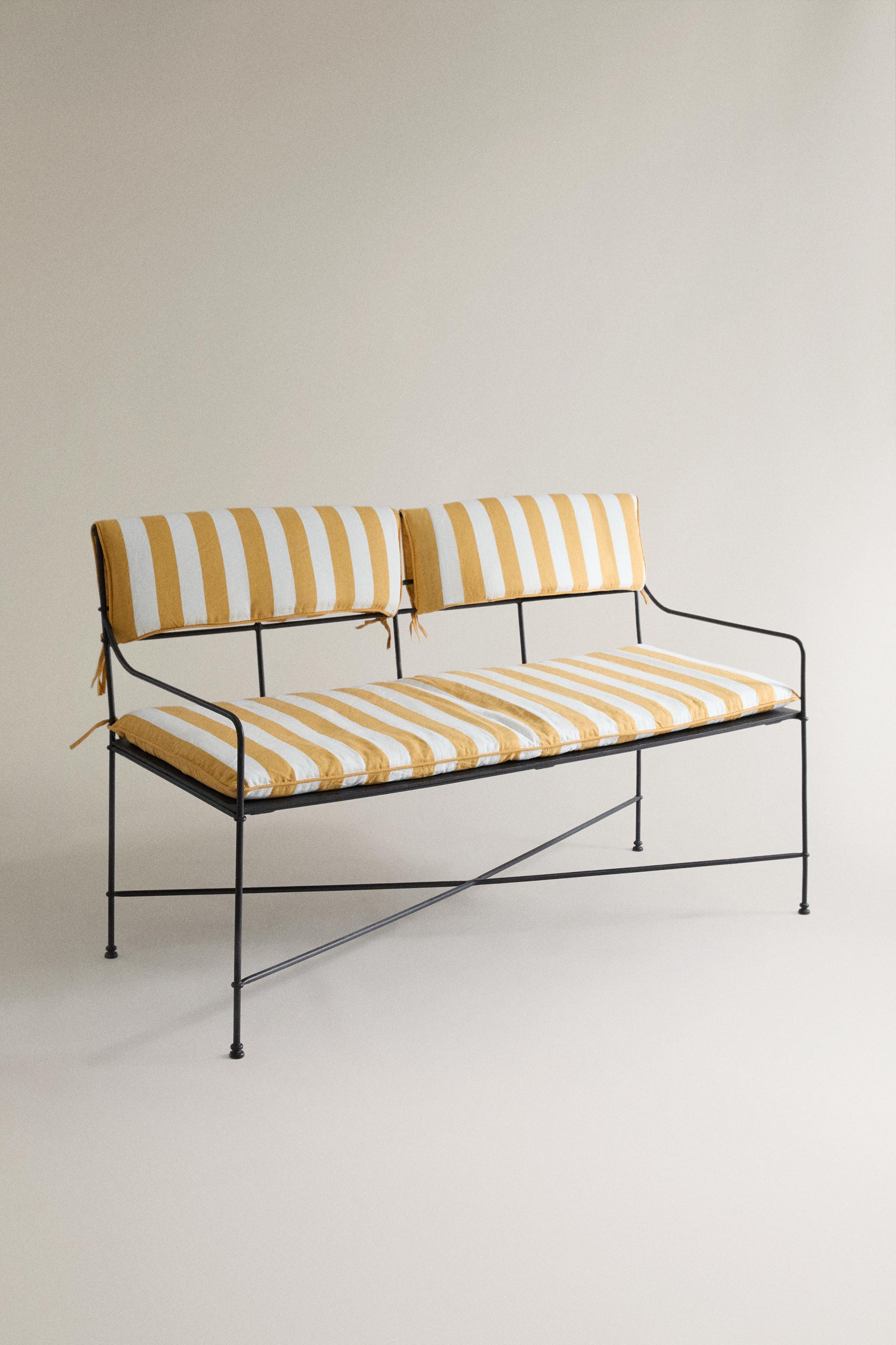STRIPED BENCH SEAT CUSHION