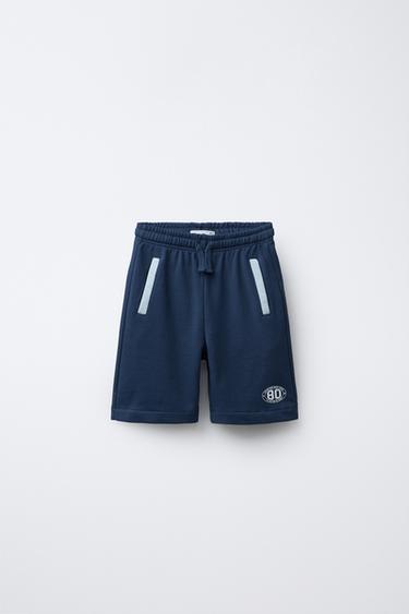 BERMUDA JOGGING COM DEBRUM EM CONTRASTE - Azul-marinho da Zara - Imagem 0