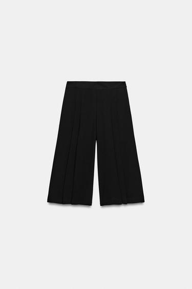 BERMUDA LARGA PINZAS - Negro de Zara - Imagen 0