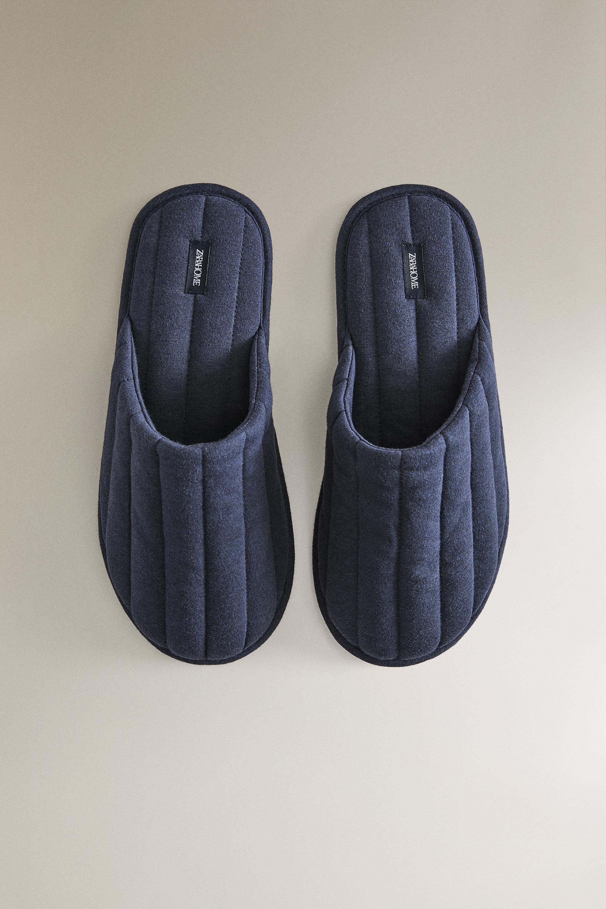 QUILTED MULE SLIPPERS