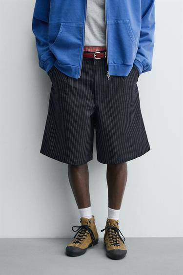 SHORT PLISSÉ À RAYURES - Bleu de Zara - Image 1