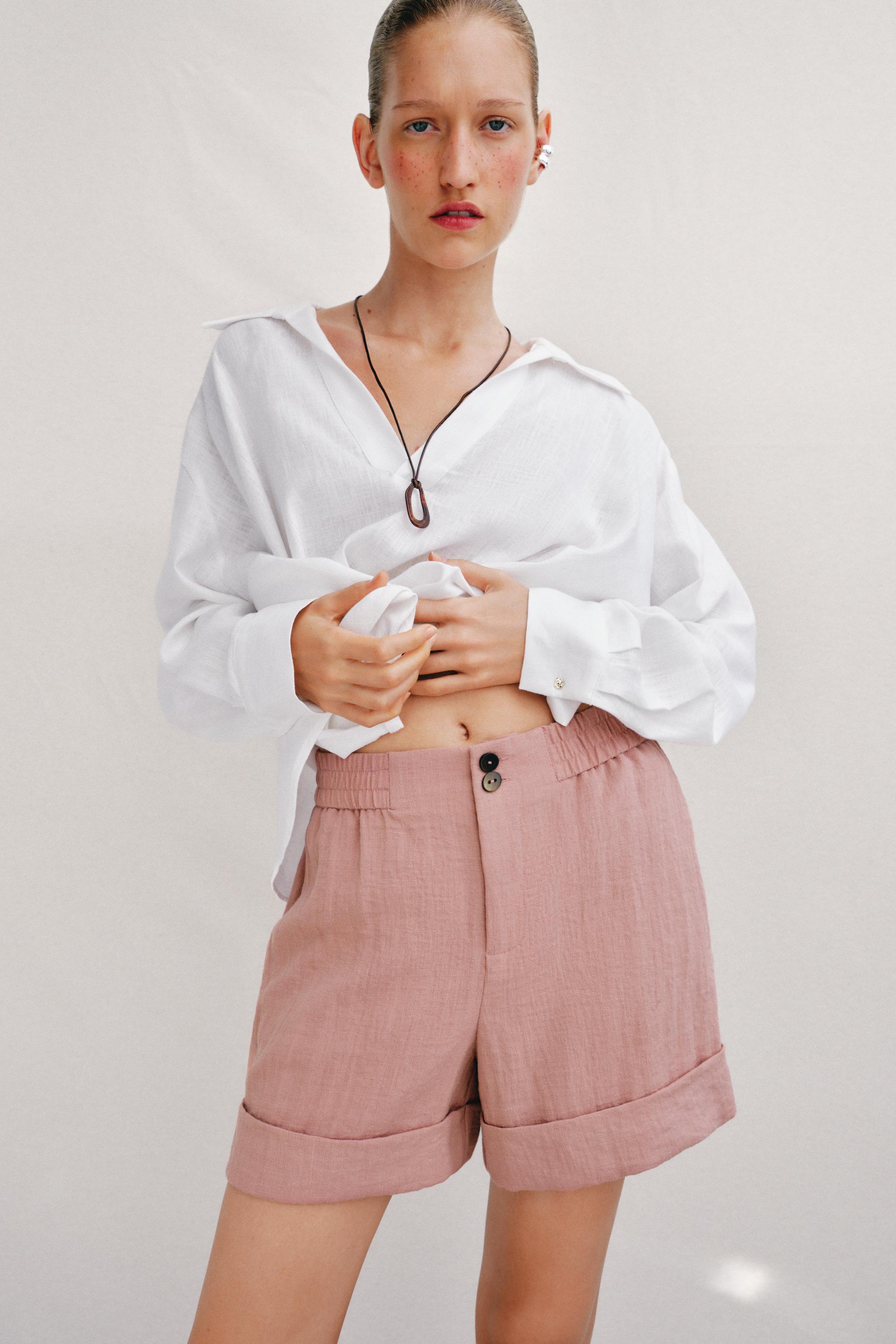 CUFFED HEM SHORTS — Pink
