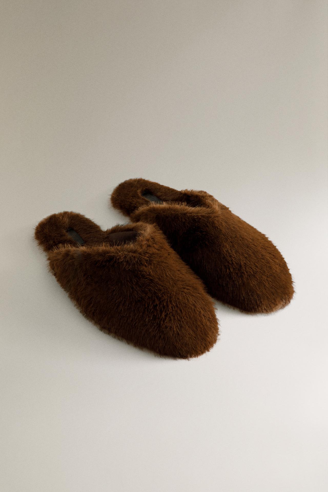 FAUX FUR MULE SLIPPERS