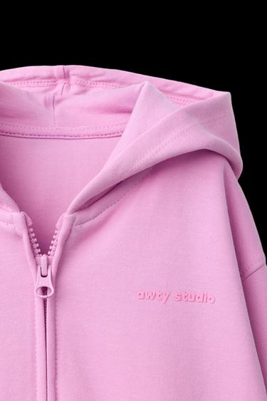 SWEATSHIRT MIT REISSVERSCHLUSS INTERLOCK RELIEF-TEXT - Rosa / Lila von Zara