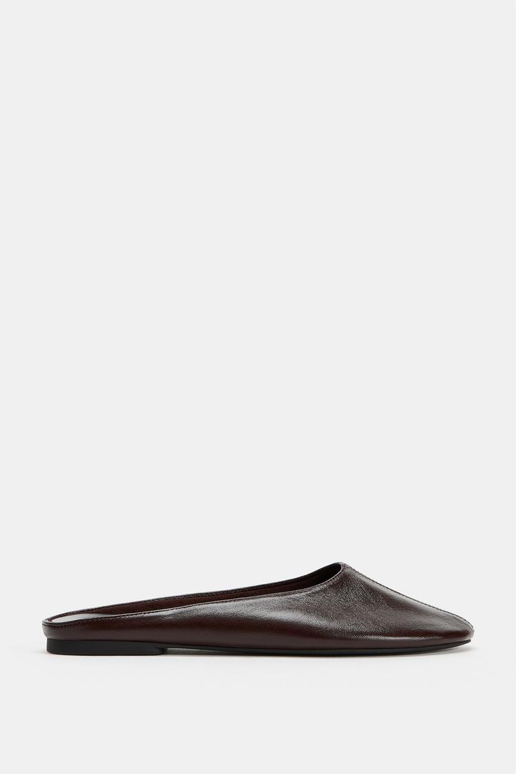 Zapatos de tacón con tira trasera de cuero 3