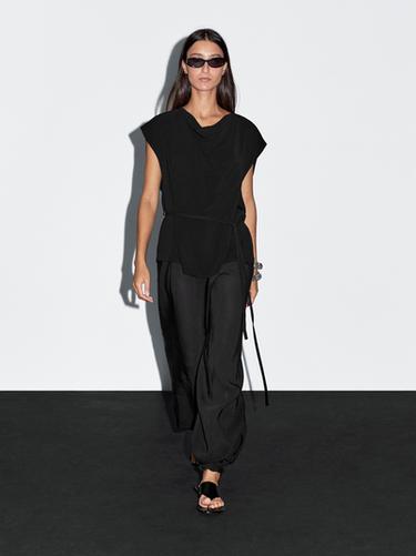 Zara Crepe top with cowl neckline - Black